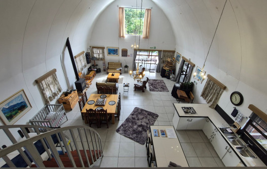 Top King Loft Room